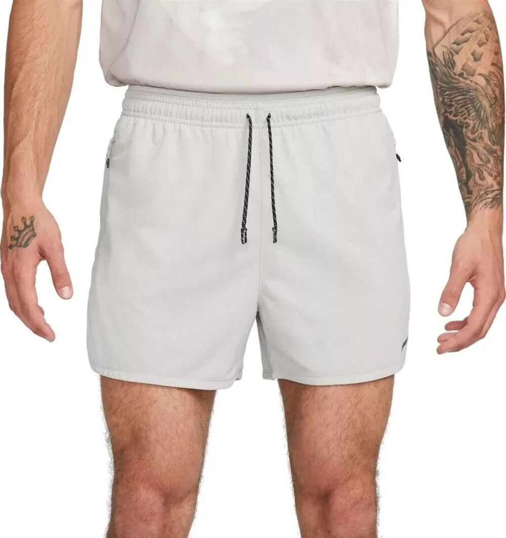 Nike Running Division Stride 4" Shorts Dri Fit beige FB6870-012 Men's XL NEW